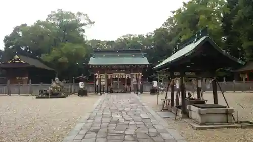 挙母神社の本殿・本堂