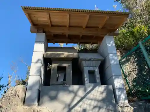 加知山神社の末社