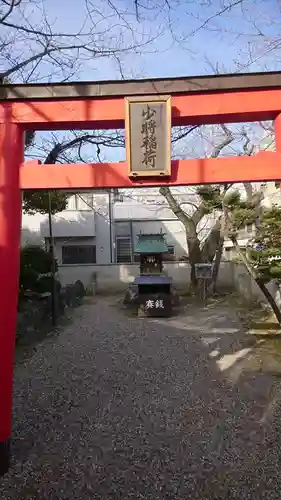 白山神社（榎白山神社）の末社・摂社