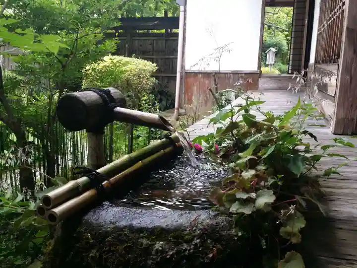 宝泉院の手水舎