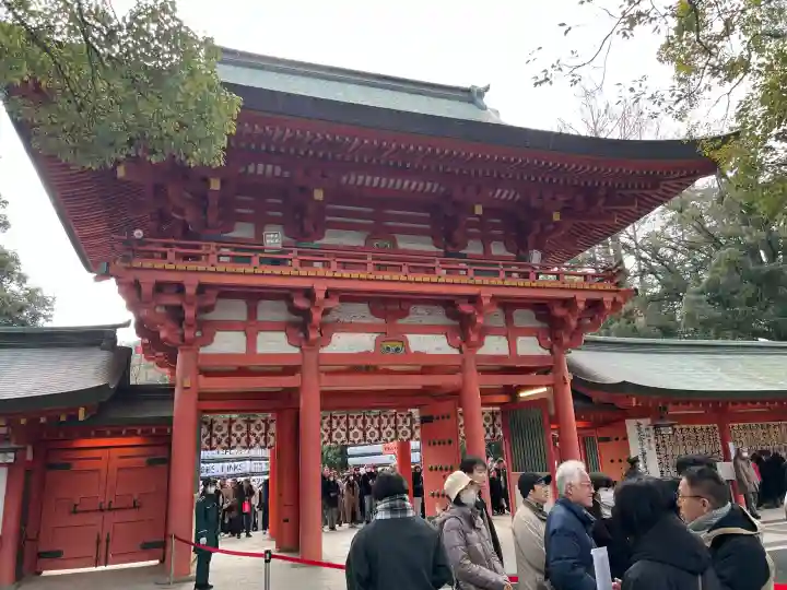 武蔵一宮氷川神社の{uncategorized: "未分類", other: "その他", undefined: "問題あり", building: "その他建物", grave: "お墓", sacred_gate: "鳥居", guardian: "狛犬", statue: "像", buddha: "仏像", history: "歴史", nature: "自然", garden: "庭園", animal: "動物", pagoda: "塔", temizu: "手水舎", mountain_gate: "山門・神門", sanctuary: "本殿・本堂", subordinate: "末社・摂社", art: "芸術", scenery: "景色", jizo: "地蔵", ema: "絵馬", goshuin: "御朱印", omikuji: "おみくじ", items: "授与品その他", amulet: "お守り", goshuincho: "御朱印帳", eats: "食事", festival: "お祭り", votive_dance: "神楽", shichigosan: "七五三参", wedding: "結婚式", experience: "体験その他", initially: "初詣", around: "周辺", anti_infection: "感染症対策"}