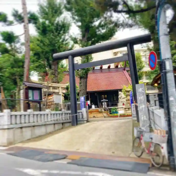 高円寺氷川神社の鳥居