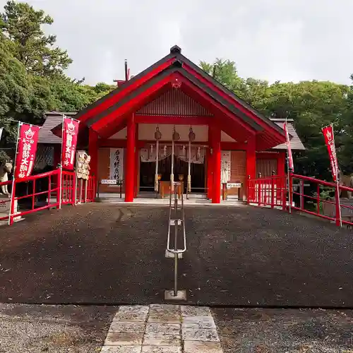 美濃輪稲荷神社の本殿