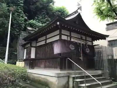 出世稲荷神社（春日稲荷神社）の本殿・本堂