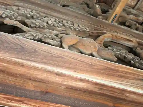 小槻神社の{uncategorized: "未分類", other: "その他", undefined: "問題あり", building: "その他建物", grave: "お墓", sacred_gate: "鳥居", guardian: "狛犬", statue: "像", buddha: "仏像", history: "歴史", nature: "自然", garden: "庭園", animal: "動物", pagoda: "塔", temizu: "手水舎", mountain_gate: "山門・神門", sanctuary: "本殿・本堂", subordinate: "末社・摂社", art: "芸術", scenery: "景色", jizo: "地蔵", ema: "絵馬", goshuin: "御朱印", omikuji: "おみくじ", items: "授与品その他", amulet: "お守り", goshuincho: "御朱印帳", eats: "食事", festival: "お祭り", votive_dance: "神楽", shichigosan: "七五三参", wedding: "結婚式", experience: "体験その他", initially: "初詣", around: "周辺", anti_infection: "感染症対策"}