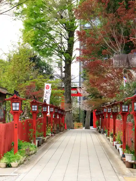 川越八幡宮の{uncategorized: "未分類", other: "その他", undefined: "問題あり", building: "その他建物", grave: "お墓", sacred_gate: "鳥居", guardian: "狛犬", statue: "像", buddha: "仏像", history: "歴史", nature: "自然", garden: "庭園", animal: "動物", pagoda: "塔", temizu: "手水舎", mountain_gate: "山門・神門", sanctuary: "本殿・本堂", subordinate: "末社・摂社", art: "芸術", scenery: "景色", jizo: "地蔵", ema: "絵馬", goshuin: "御朱印", omikuji: "おみくじ", items: "授与品その他", amulet: "お守り", goshuincho: "御朱印帳", eats: "食事", festival: "お祭り", votive_dance: "神楽", shichigosan: "七五三参", wedding: "結婚式", experience: "体験その他", initially: "初詣", around: "周辺", anti_infection: "感染症対策"}