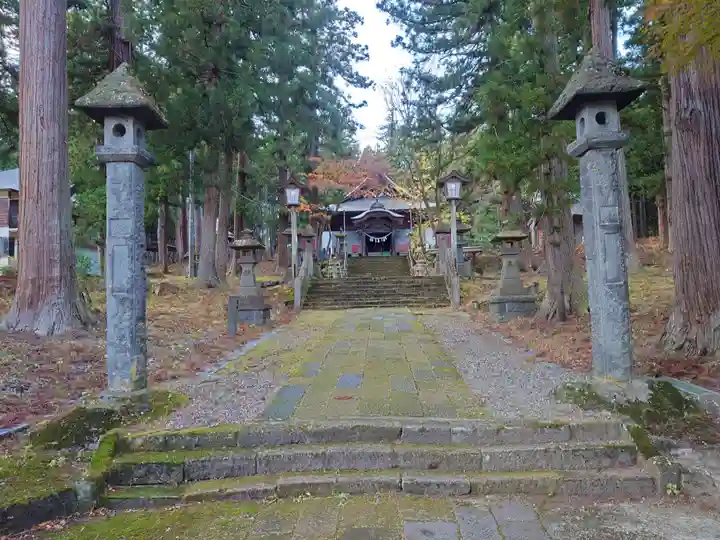 関山神社(新潟県)