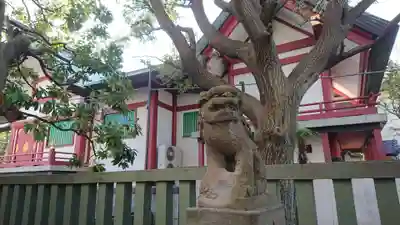 徳持神社の狛犬