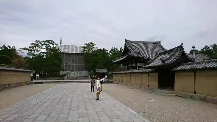 法隆寺の{uncategorized: "未分類", other: "その他", undefined: "問題あり", building: "その他建物", grave: "お墓", sacred_gate: "鳥居", guardian: "狛犬", statue: "像", buddha: "仏像", history: "歴史", nature: "自然", garden: "庭園", animal: "動物", pagoda: "塔", temizu: "手水舎", mountain_gate: "山門・神門", sanctuary: "本殿・本堂", subordinate: "末社・摂社", art: "芸術", scenery: "景色", jizo: "地蔵", ema: "絵馬", goshuin: "御朱印", omikuji: "おみくじ", items: "授与品その他", amulet: "お守り", goshuincho: "御朱印帳", eats: "食事", festival: "お祭り", votive_dance: "神楽", shichigosan: "七五三参", wedding: "結婚式", experience: "体験その他", initially: "初詣", around: "周辺", anti_infection: "感染症対策"}
