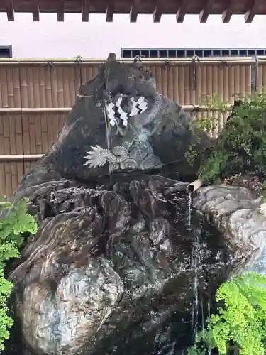 馬橋稲荷神社の{uncategorized: "未分類", other: "その他", undefined: "問題あり", building: "その他建物", grave: "お墓", sacred_gate: "鳥居", guardian: "狛犬", statue: "像", buddha: "仏像", history: "歴史", nature: "自然", garden: "庭園", animal: "動物", pagoda: "塔", temizu: "手水舎", mountain_gate: "山門・神門", sanctuary: "本殿・本堂", subordinate: "末社・摂社", art: "芸術", scenery: "景色", jizo: "地蔵", ema: "絵馬", goshuin: "御朱印", omikuji: "おみくじ", items: "授与品その他", amulet: "お守り", goshuincho: "御朱印帳", eats: "食事", festival: "お祭り", votive_dance: "神楽", shichigosan: "七五三参", wedding: "結婚式", experience: "体験その他", initially: "初詣", around: "周辺", anti_infection: "感染症対策"}