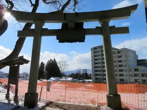 盛岡天満宮の鳥居