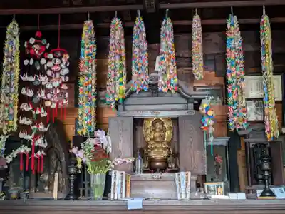 鎌原観音堂の本殿・本堂