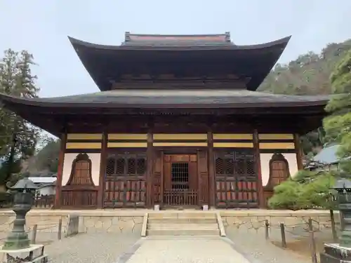 向嶽寺の本殿・本堂