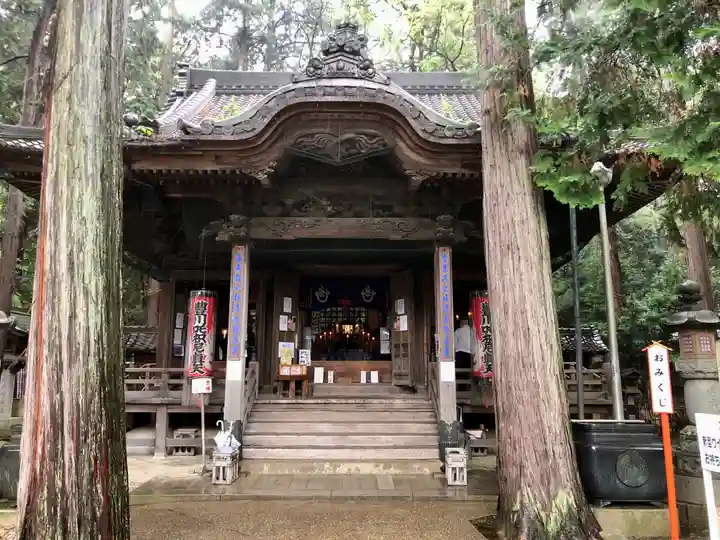 豊川閣 妙厳寺の本殿・本堂