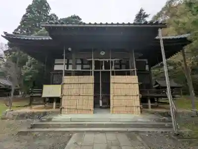 柳廼社の{uncategorized: "未分類", other: "その他", undefined: "問題あり", building: "その他建物", grave: "お墓", sacred_gate: "鳥居", guardian: "狛犬", statue: "像", buddha: "仏像", history: "歴史", nature: "自然", garden: "庭園", animal: "動物", pagoda: "塔", temizu: "手水舎", mountain_gate: "山門・神門", sanctuary: "本殿・本堂", subordinate: "末社・摂社", art: "芸術", scenery: "景色", jizo: "地蔵", ema: "絵馬", goshuin: "御朱印", omikuji: "おみくじ", items: "授与品その他", amulet: "お守り", goshuincho: "御朱印帳", eats: "食事", festival: "お祭り", votive_dance: "神楽", shichigosan: "七五三参", wedding: "結婚式", experience: "体験その他", initially: "初詣", around: "周辺", anti_infection: "感染症対策"}