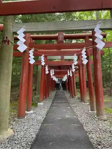 新屋山神社(山梨県)