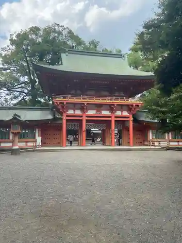 武蔵一宮氷川神社の山門