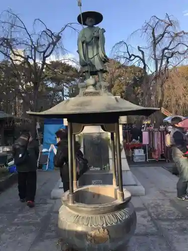 西新井大師総持寺の像