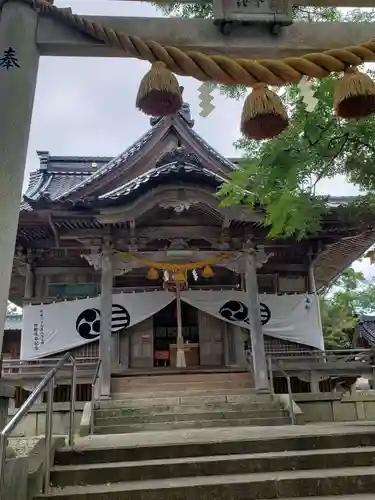 額神社の本殿