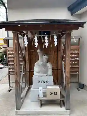 蛇窪神社の狛犬