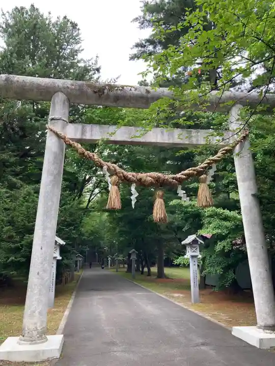 音更神社の鳥居