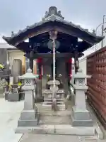 龍谷寺の{uncategorized: "未分類", other: "その他", undefined: "問題あり", building: "その他建物", grave: "お墓", sacred_gate: "鳥居", guardian: "狛犬", statue: "像", buddha: "仏像", history: "歴史", nature: "自然", garden: "庭園", animal: "動物", pagoda: "塔", temizu: "手水舎", mountain_gate: "山門・神門", sanctuary: "本殿・本堂", subordinate: "末社・摂社", art: "芸術", scenery: "景色", jizo: "地蔵", ema: "絵馬", goshuin: "御朱印", omikuji: "おみくじ", items: "授与品その他", amulet: "お守り", goshuincho: "御朱印帳", eats: "食事", festival: "お祭り", votive_dance: "神楽", shichigosan: "七五三参", wedding: "結婚式", experience: "体験その他", initially: "初詣", around: "周辺", anti_infection: "感染症対策"}