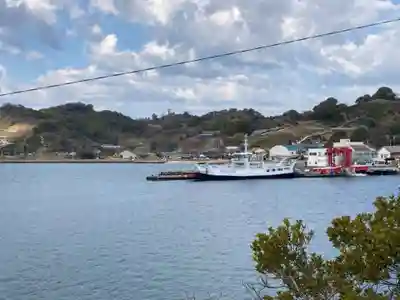 弁財天神社の周辺
