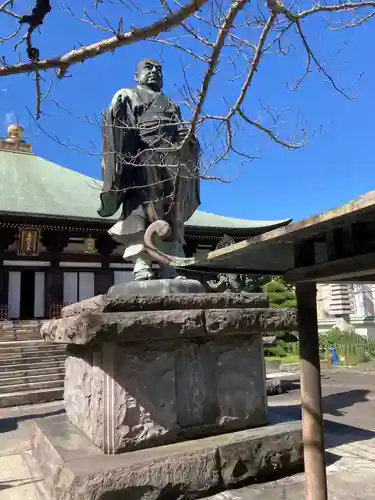 長勝寺の像