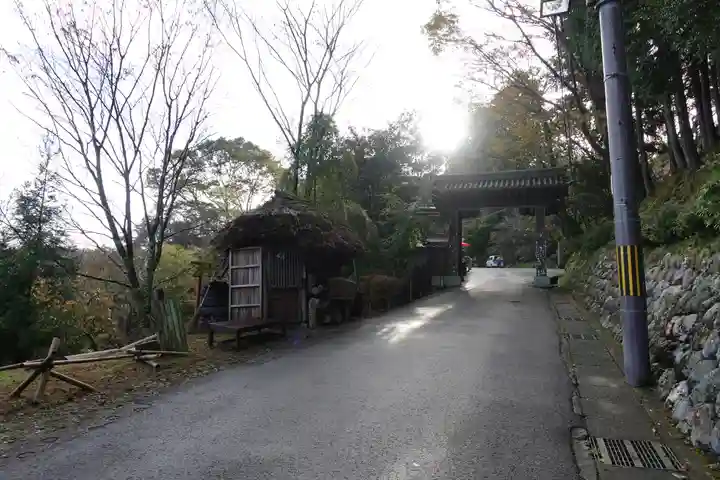 金峯山寺の山門・神門
