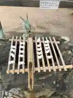 出世稻荷神社の手水舎