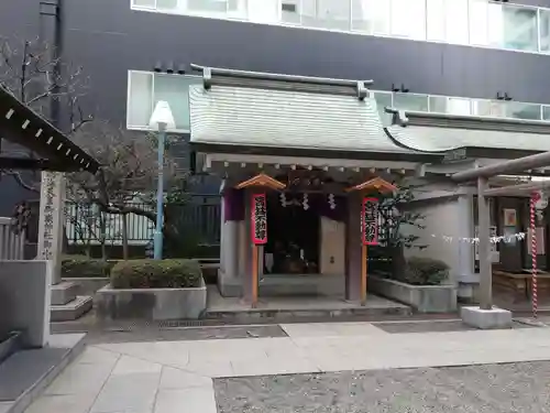 宮益御嶽神社の末社・摂社