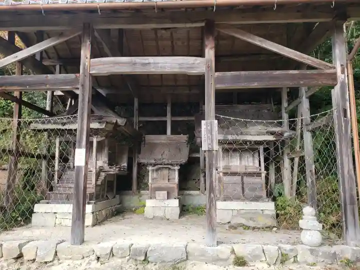 桑実寺の末社・摂社