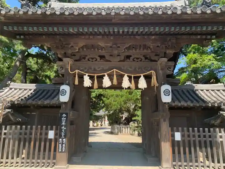 高砂神社の山門・神門