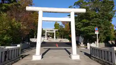 皇大神宮(烏森神社)の鳥居