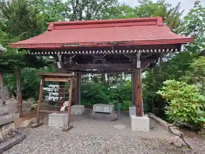 丸瀬布神社の手水舎