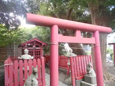 正一位稲荷大明神（築山稲荷社）の鳥居