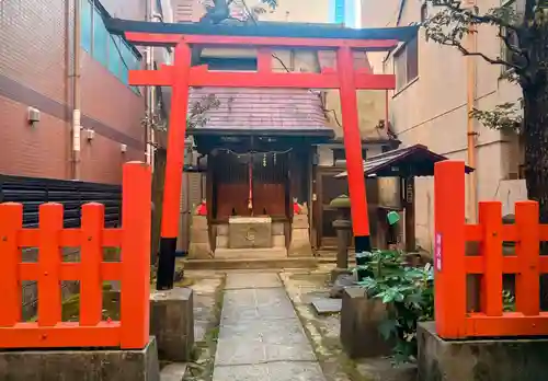 出世稲荷神社（柳森神社境外摂社）の鳥居