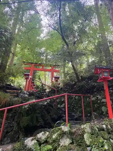 貴船神社結社の鳥居