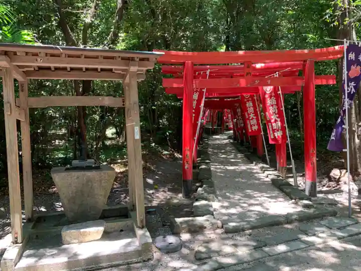 花窟神社の末社・摂社