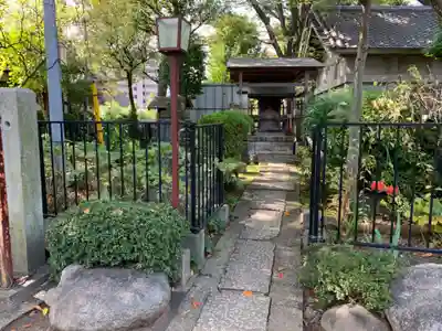 白山神社の末社・摂社