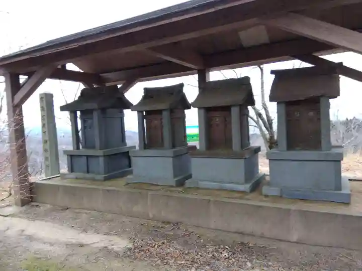 倶利迦羅不動寺山頂本堂(石川県)