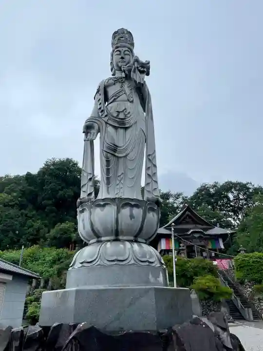 埼玉厄除け開運大師・龍泉寺(切り絵御朱印発祥の寺)(埼玉県)