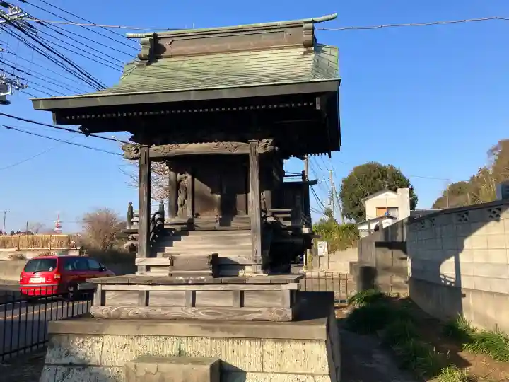 白山神社の{uncategorized: "未分類", other: "その他", undefined: "問題あり", building: "その他建物", grave: "お墓", sacred_gate: "鳥居", guardian: "狛犬", statue: "像", buddha: "仏像", history: "歴史", nature: "自然", garden: "庭園", animal: "動物", pagoda: "塔", temizu: "手水舎", mountain_gate: "山門・神門", sanctuary: "本殿・本堂", subordinate: "末社・摂社", art: "芸術", scenery: "景色", jizo: "地蔵", ema: "絵馬", goshuin: "御朱印", omikuji: "おみくじ", items: "授与品その他", amulet: "お守り", goshuincho: "御朱印帳", eats: "食事", festival: "お祭り", votive_dance: "神楽", shichigosan: "七五三参", wedding: "結婚式", experience: "体験その他", initially: "初詣", around: "周辺", anti_infection: "感染症対策"}