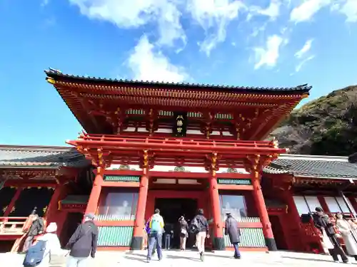 鶴岡八幡宮の本殿・本堂