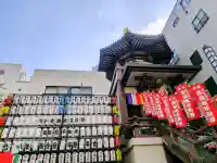 薬研堀不動院(川崎大師東京別院)の{uncategorized: "未分類", other: "その他", undefined: "問題あり", building: "その他建物", grave: "お墓", sacred_gate: "鳥居", guardian: "狛犬", statue: "像", buddha: "仏像", history: "歴史", nature: "自然", garden: "庭園", animal: "動物", pagoda: "塔", temizu: "手水舎", mountain_gate: "山門・神門", sanctuary: "本殿・本堂", subordinate: "末社・摂社", art: "芸術", scenery: "景色", jizo: "地蔵", ema: "絵馬", goshuin: "御朱印", omikuji: "おみくじ", items: "授与品その他", amulet: "お守り", goshuincho: "御朱印帳", eats: "食事", festival: "お祭り", votive_dance: "神楽", shichigosan: "七五三参", wedding: "結婚式", experience: "体験その他", initially: "初詣", around: "周辺", anti_infection: "感染症対策"}