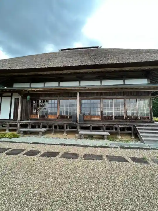 大仰寺の本殿・本堂