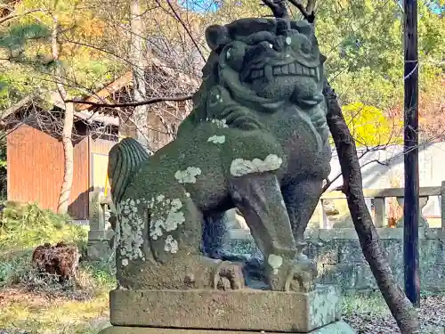 上津天満宮の狛犬