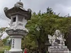 冨士御室浅間神社の建物その他