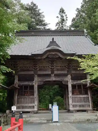 榛名神社の山門・神門