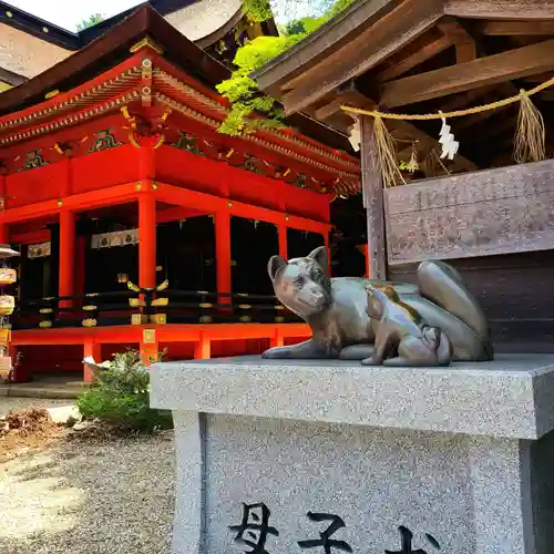 六所神社の狛犬